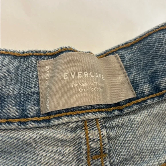 EVERLANE The Relaxed 90’s shorts button fly 5 pockets raw edge hem light blue 27 - Picture 5 of 16